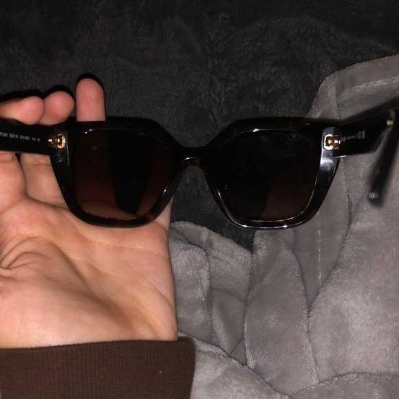 Prada x sunglass hut sunglasses - Picture 3 of 4